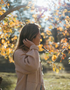 bien-être numérique femme en pause